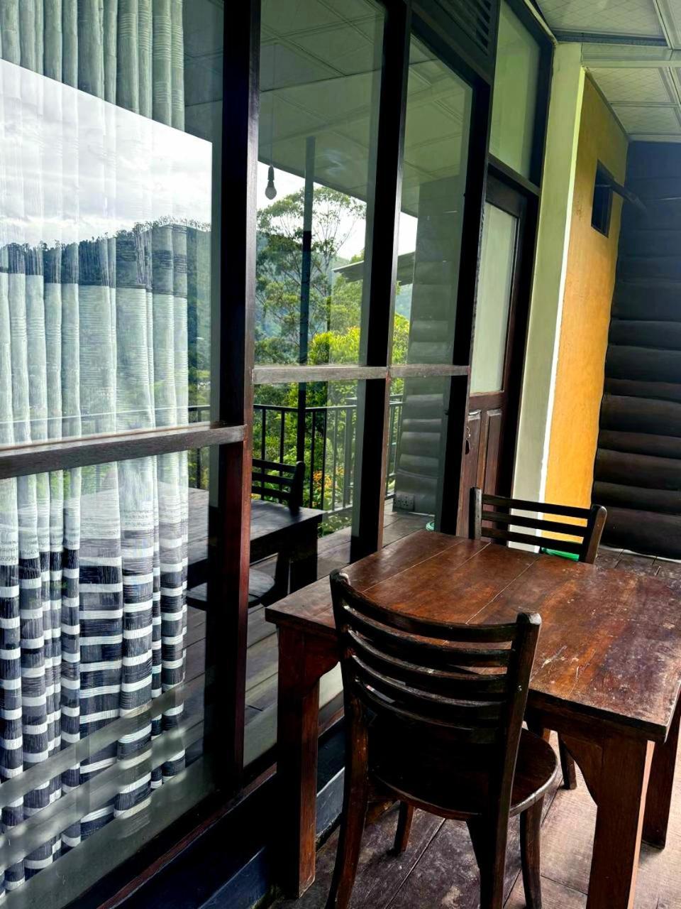 Chanidu Ella Inn Exterior photo